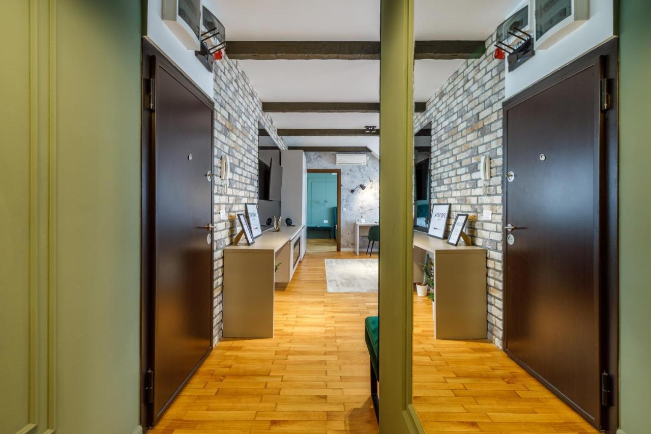Urban Oasis Apartments With Parking Бухарест Екстер'єр фото
